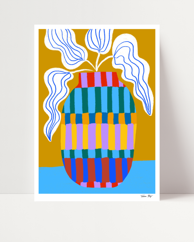 Striped Vase, di Teresa Rego - Stampa fine art